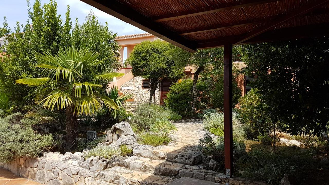 Apartments Villa Temer Pinezici  Exterior photo
